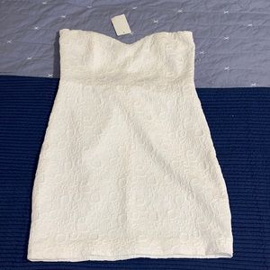 BRAND NEW WITH TAGS WHITE DETAILED DRESS